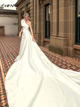 Современное свадебное платье с коротким рукавом на одно плечо, Простой халат невесты в складку, Элегантное Атласное Длинное свадебное платье трапециевидной формы Robe De Mariée