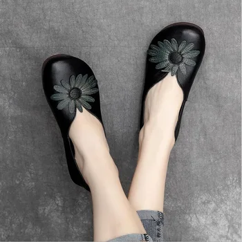 Женская Обувь из натуральной кожи в стиле ретро, Женские Туфли на плоской подошве, Мода 2021 года, Удобные тонкие туфли, Женские Лоферы на плоской подошве для мам